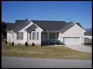 800 S 28th St, Middlesboro, KY 40965