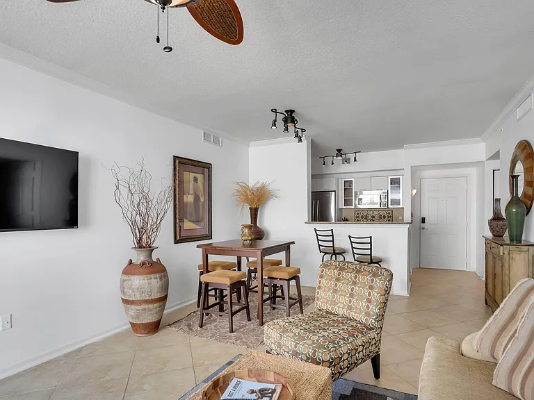625 Casa Loma Blvd #1103 — Photo 8