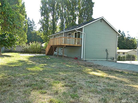 2nd image of 1080 NE Lombard Ct