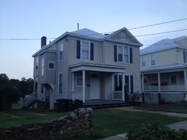107 Yeardley Ave — Photo 3