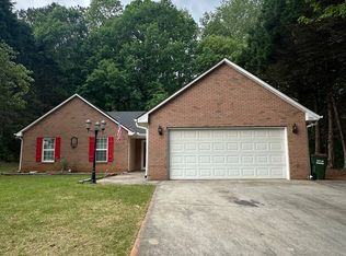 553 Spruce Ln, Monroe, GA 30655
