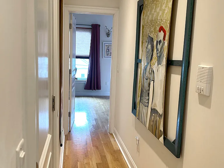 Howard Pl — Photo 13