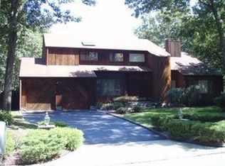 25817 87th Rd, Floral Park, NY 11001