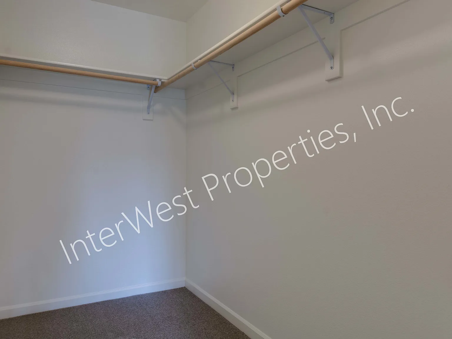 3 bed, 2.5 bath, 1486 sqft, $2,495 — Photo 4