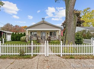 1714 Ruddiman Dr, Muskegon, MI 49445