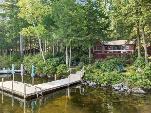 29 Sawyer Point Road, Tuftonboro, NH 03816