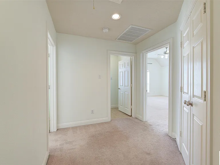 1322 Cohn St — Photo 30