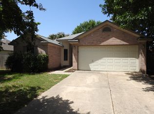 440 Zebra Dr, Kyle, TX 78640