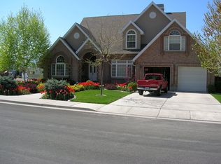 894 E 700th St S, Springville, UT 84663