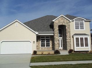 239 Alden Ln, Highland Heights, OH 44143