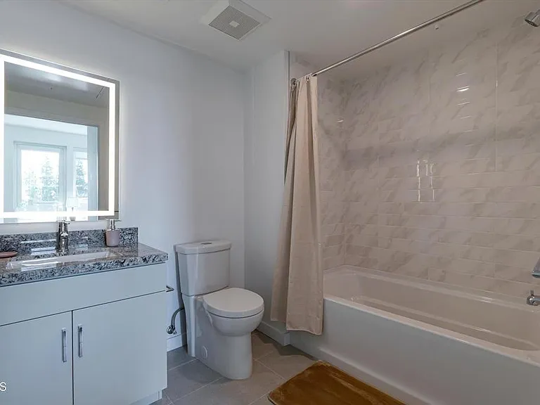 18900 Parthenia St #315 — Photo 27