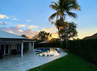 9185 Old Orchard Rd, Davie, FL 33328