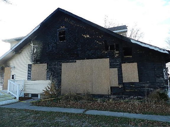 2nd image of 969 State Road 47 E