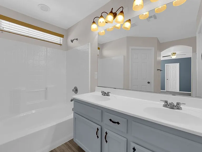 7861 Juniper Forest St — Photo 10