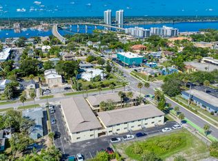 400 Oakridge Blvd APT 23, Daytona Beach, FL 32118