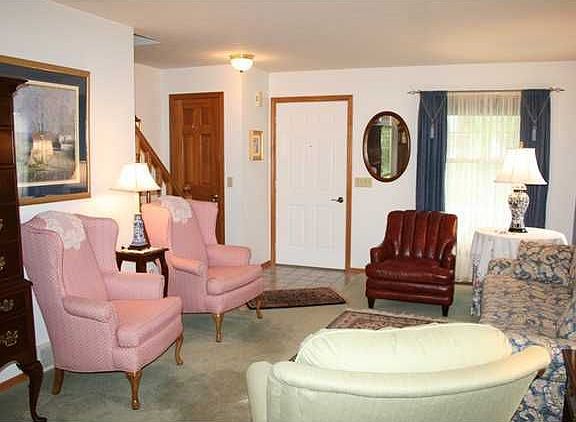 4th image of 119 Dar Lind Ln
