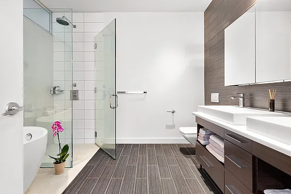 Sold by Compass | media 24