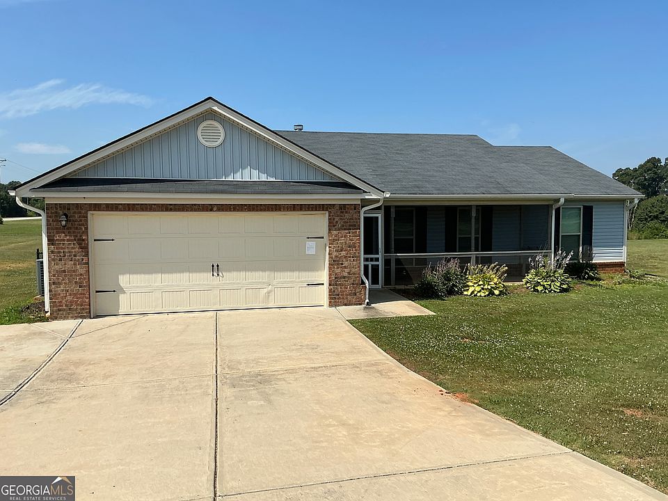 1st image of 21 Ridgeview Ln
