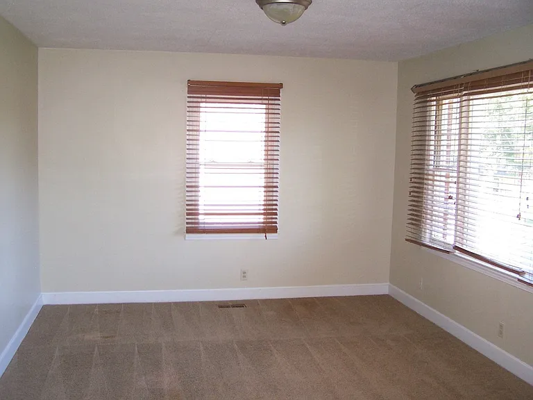 1617 Vogler St — Photo 2
