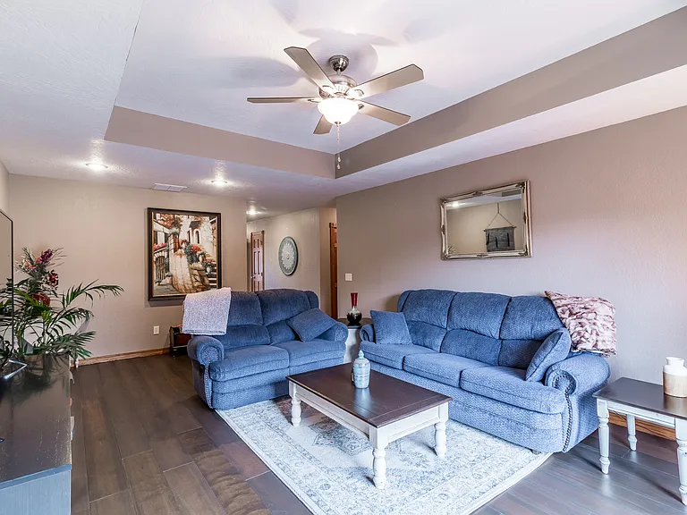 4707 S Kickapoo Ave — Photo 12