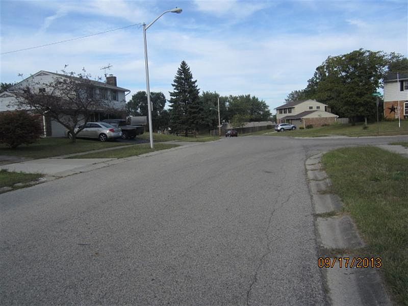 2nd image of 7258 Summerdale Dr
