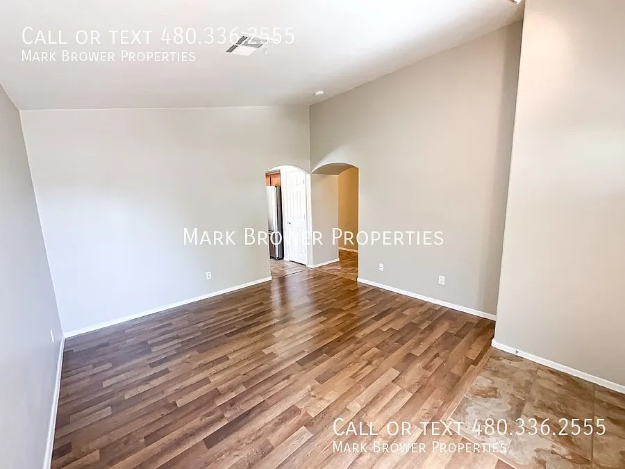 Building Photo - 22264 W Antelope Trl