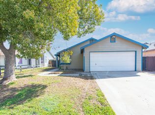 856 N Sacramento St, Tulare, CA 93274