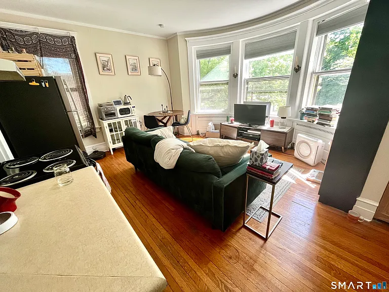 738 Whitney Ave #3 — Photo 6