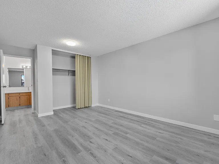 10131 159th St NW — Photo 13