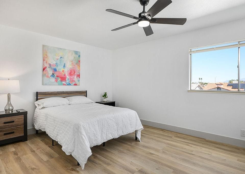 Extra large bedroom