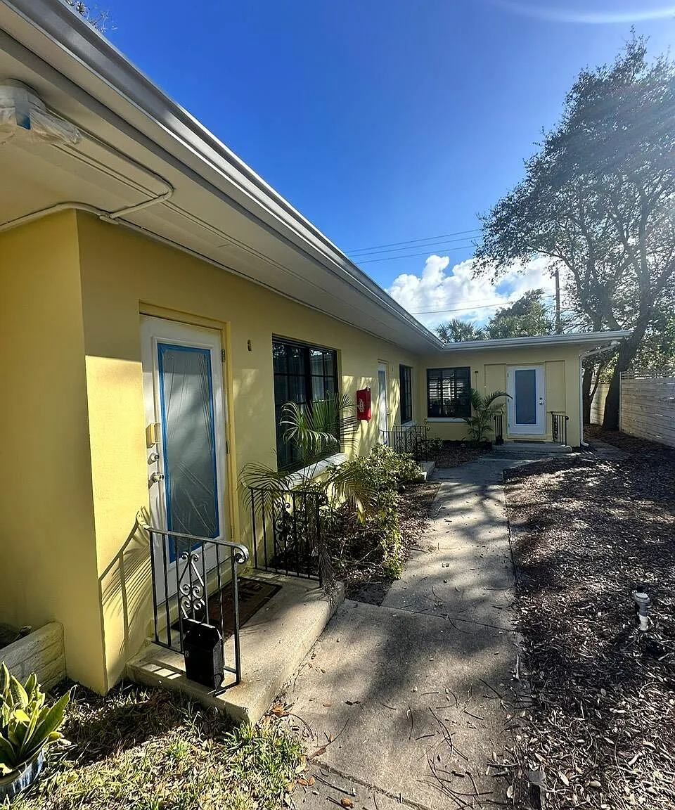 1 bed, 1.0 bath, 450 sqft, $1,400 — Photo 2