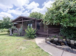 111 Hayes Ct, Springtown, TX 76082