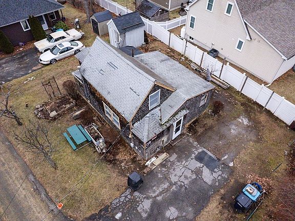 2nd image of 43 Trinity Ave