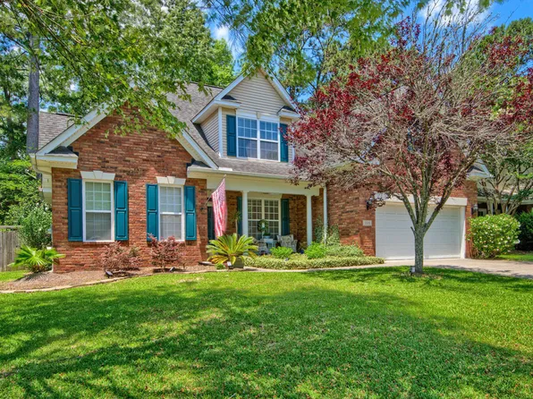 106 Sago Palm Ct, Summerville, SC 29483