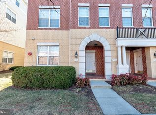 19404 Diamond Lake Dr, Leesburg, VA 20176