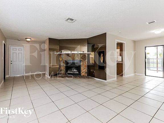 5th image of 242 Sandpiper Ave