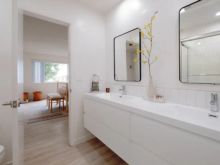 Villa Luanne Apartments — Photo 20