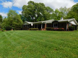 706 Pinewood Cir, Mooresville, NC 28115
