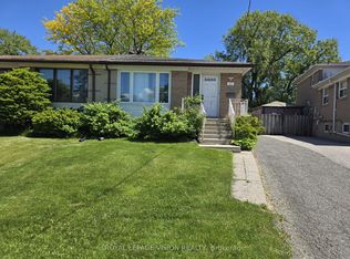 47 Allanford Rd, Toronto, ON M1T2N3