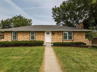 8910 W 48th Ter, Merriam, KS 66203