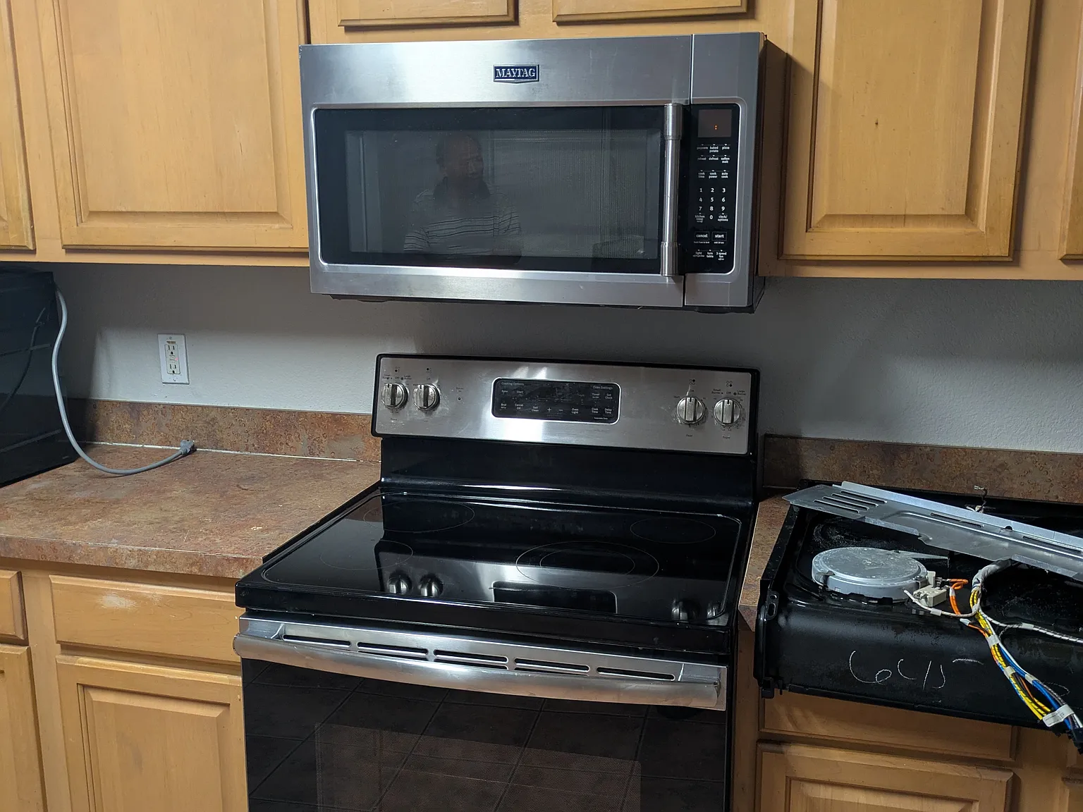 3 bed, 2.5 bath, 1500 sqft, $1,950 — Photo 3