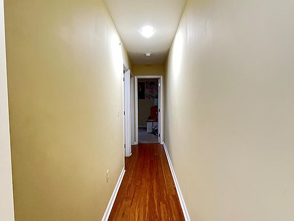 2nd image of 1604 N Willington St #C
