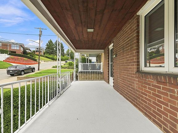4th image of 4326 McCaslin St