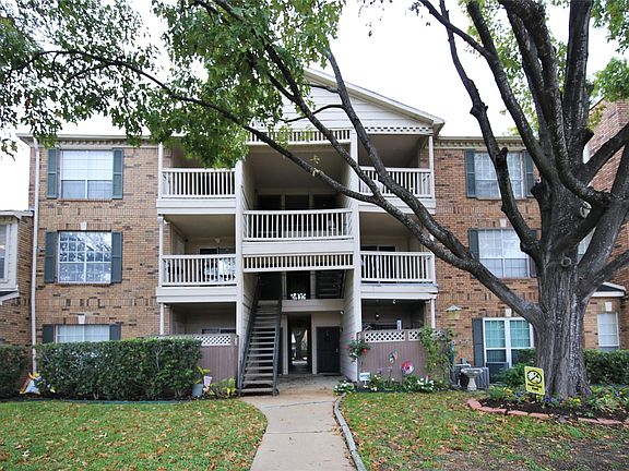 2nd image of 2626 Holly Hall St APT 511