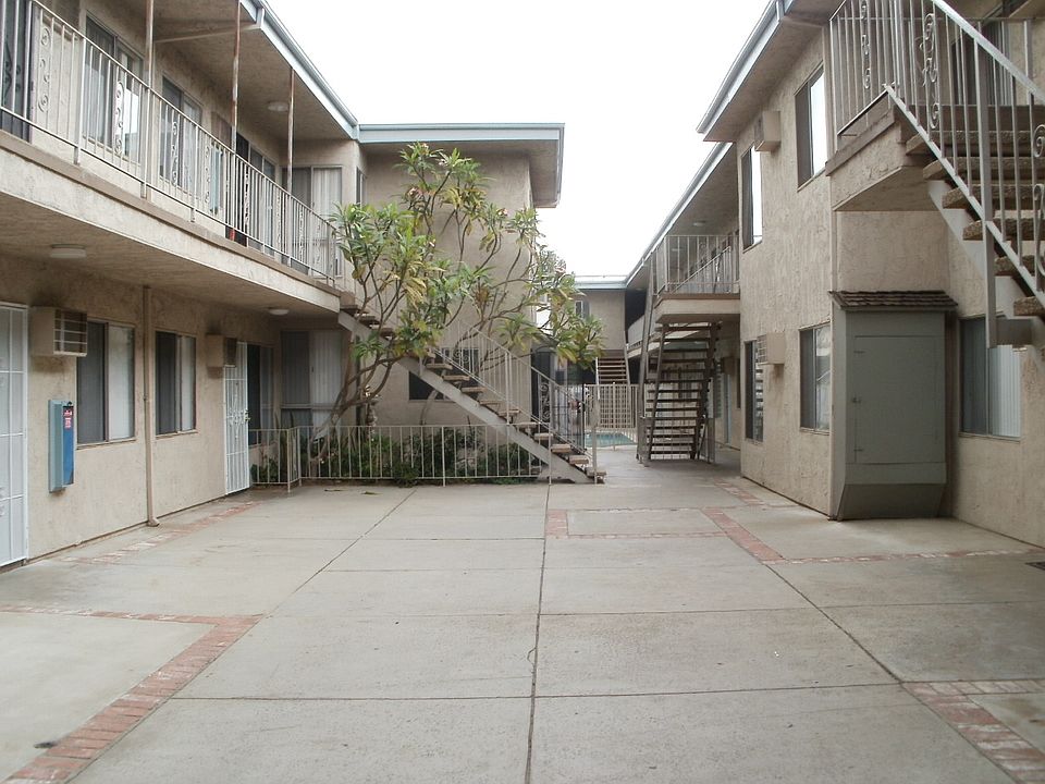 1st image of 15537 Nordhoff St #1B-1Ba