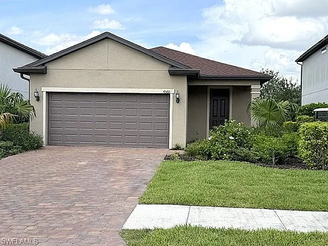 4560 Battlecreek Way — Photo 2