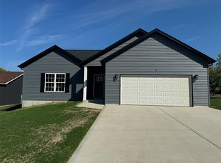 1 Redbud Cir, Jonesburg, MO 63351