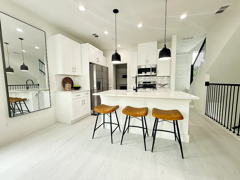7207 Mohawk Dr #204 — Photo 10