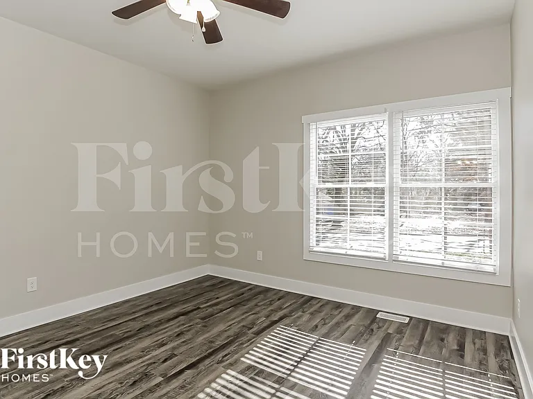 509 A E Talleyrand Ave — Photo 8