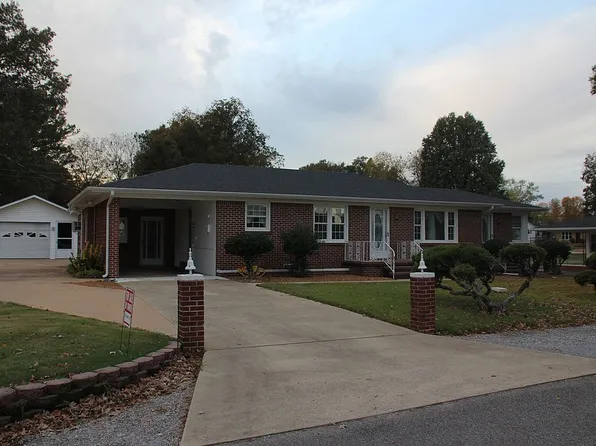 604 Tilghman St, Kenton, TN 38233